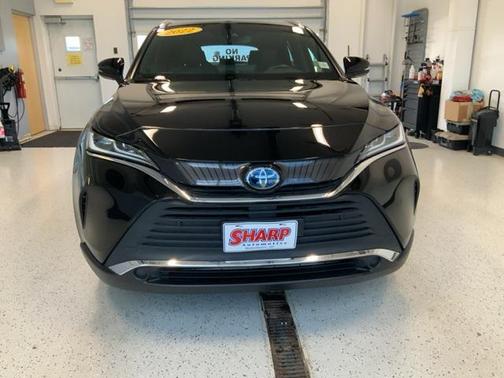 2022 Toyota Venza XLE