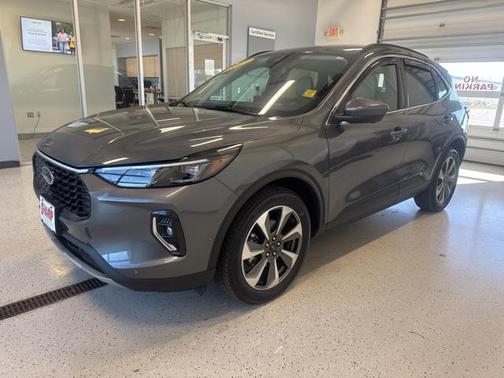 2023 Ford Escape Platinum