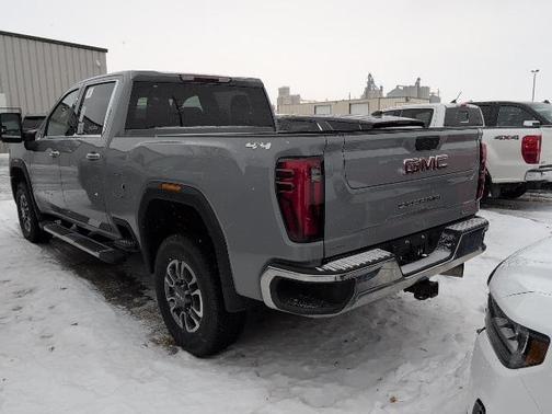 2024 GMC Sierra 2500 SLT