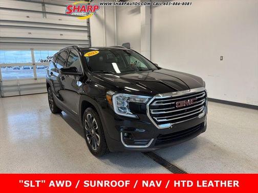 2023 GMC Terrain SLT
