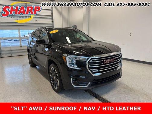 2023 GMC Terrain SLT