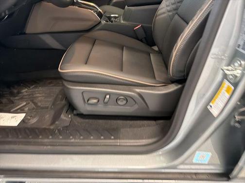 Sterling Metallic 2026 GMC Canyon Denali