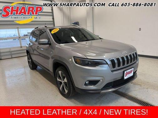 Billet Silver Metallic Clearcoat 2019 Jeep Cherokee Limited SUV