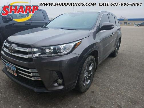 Predawn Gray Mica 2017 Toyota Highlander Limited Platinum