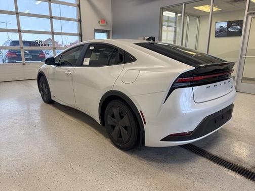 2026 Toyota Prius LE