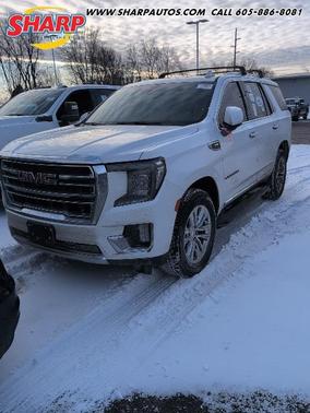 2022 GMC Yukon SLT