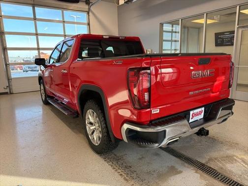2022 GMC Sierra 1500 SLT