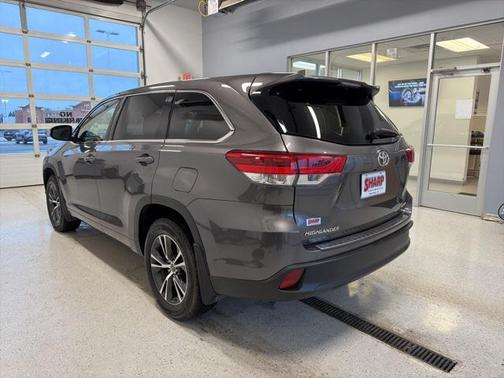 2017 Toyota Highlander LE Plus