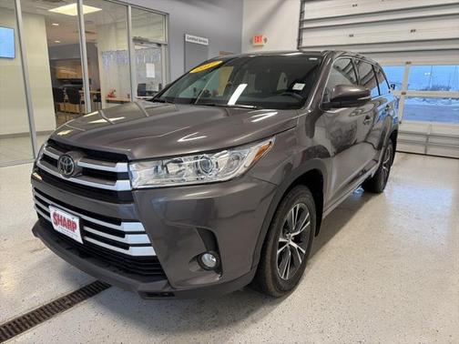 2017 Toyota Highlander LE Plus