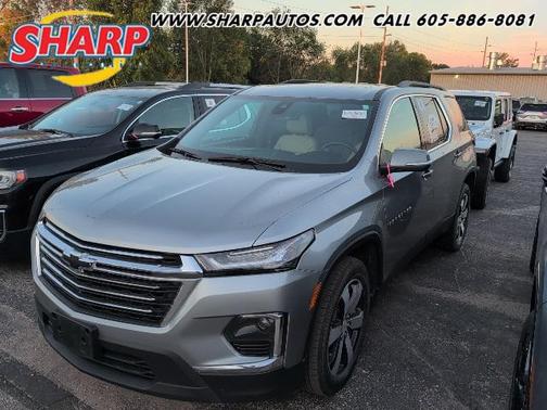 2023 Chevrolet Traverse LT Leather