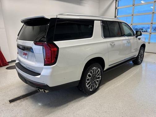 2024 GMC Yukon XL Denali Ultimate