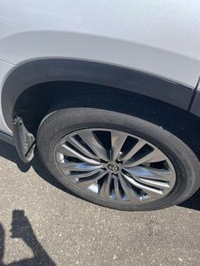 Wind Chill Pearl 2024 Toyota Highlander Platinum