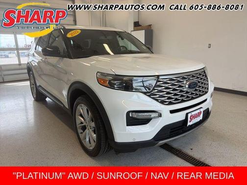 Star White Metallic Tri-Coat 2022 Ford Explorer Platinum