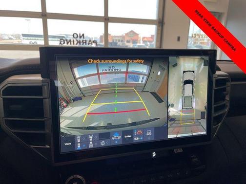 2025 Toyota Tundra Hybrid Platinum