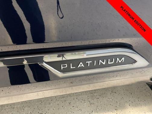 2025 Toyota Tundra Hybrid Platinum