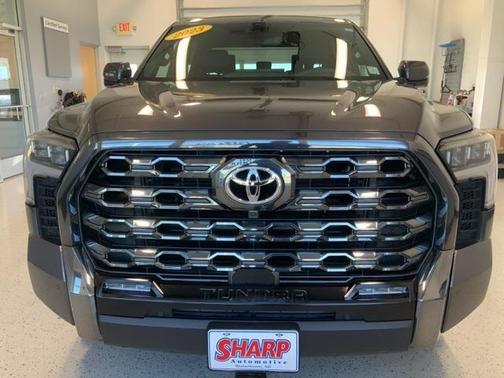 2023 Toyota Tundra Platinum