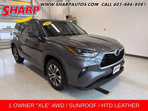 Magnetic Gray Metallic 2021 Toyota Highlander XLE