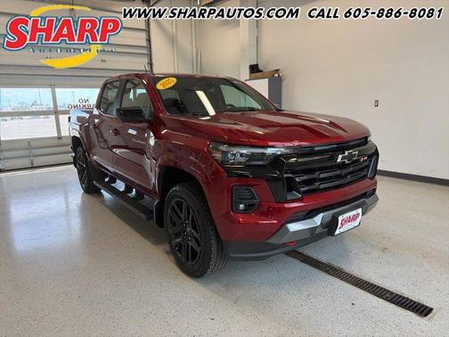 Radiant Red Tintcoat 2025 Chevrolet Colorado Z71