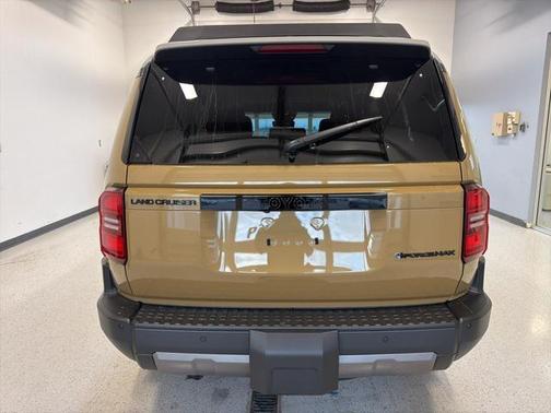 2026 Toyota Land Cruiser Base