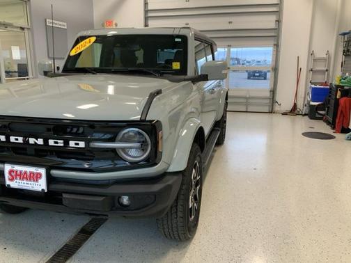 2024 Ford Bronco Outer Banks