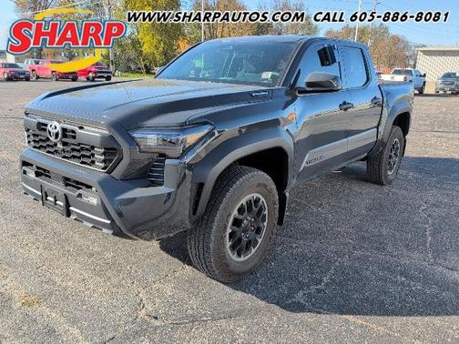 2025 Toyota Tacoma TRD Off Road