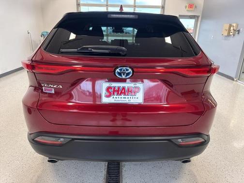 2023 Toyota Venza LE