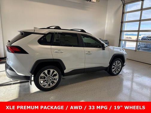 2025 Toyota RAV4 XLE Premium