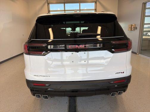 2026 GMC Acadia AT4 AWD