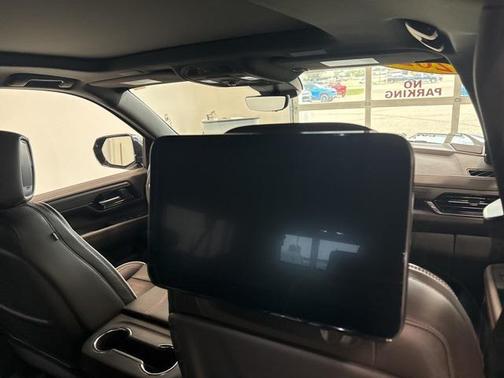 2025 GMC Yukon XL 4WD AT4 Ultimate