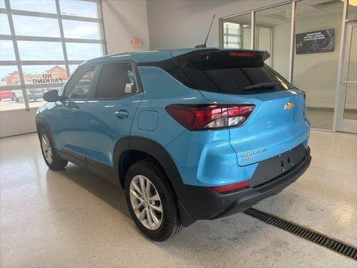 Marina Blue Metallic 2026 Chevrolet Trailblazer LS