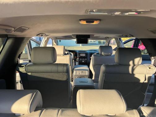 2008 Toyota Sequoia Platinum