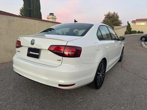 2016 Volkswagen Jetta 1.8T Sport