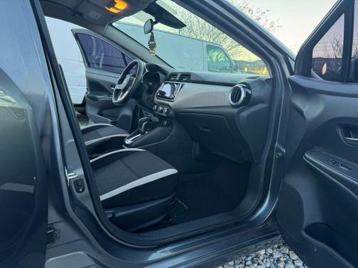 2021 Nissan Versa 1.6 SV