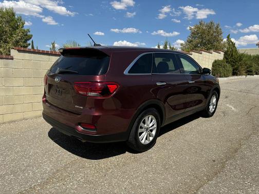2019 Kia Sorento LX