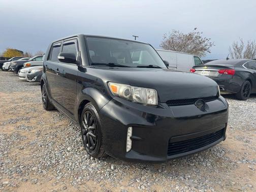 2014 Scion xB Release Series 10.0