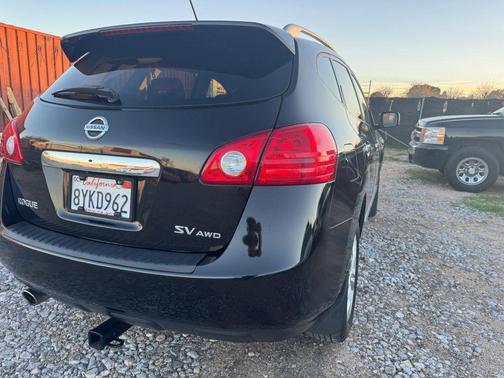 2012 Nissan Rogue SV