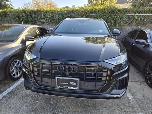 2023 Audi Q8 Premium Plus 55 TFSI quattro Tiptronic