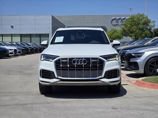 2023 Audi Q7 Premium Plus 45 TFSI quattro Tiptronic