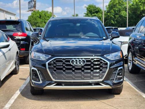 2025 Audi Q5 Premium Plus 45 TFSI S line quattro S tronic