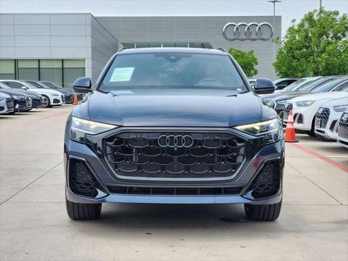 2025 Audi Q8 Premium Plus 55 TFSI quattro