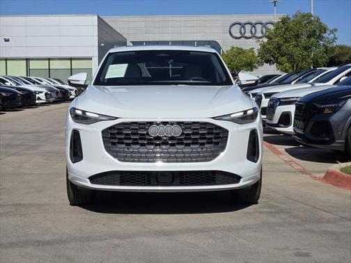 2025 Audi Q5 Premium TFSI quattro S tronic