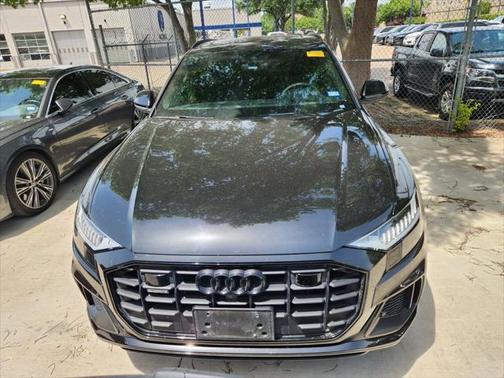 2022 Audi Q8 Prestige 55 TFSI quattro Tiptronic