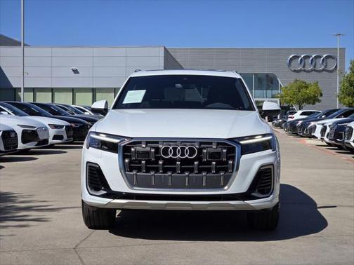 2025 Audi Q7 Premium Plus 55 TFSI quattro Tiptronic
