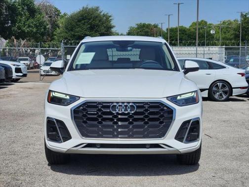 2022 Audi Q5 Premium 45 TFSI S line quattro S tronic
