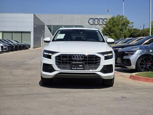 2022 Audi Q8 Premium 55 TFSI quattro Tiptronic