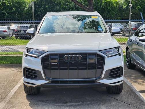2021 Audi Q7 Premium Plus 55 TFSI quattro Tiptronic