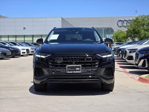 2022 Audi Q8 Premium Plus 55 TFSI quattro Tiptronic