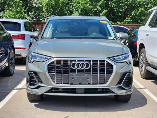 2022 Audi Q3 Premium Plus 45 TFSI S line quattro Tiptronic