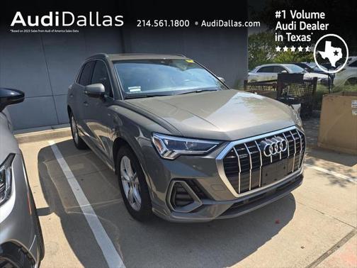 2022 Audi Q3 Premium Plus 45 TFSI S line quattro Tiptronic