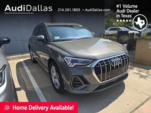2022 Audi Q3 Premium Plus 45 TFSI S line quattro Tiptronic